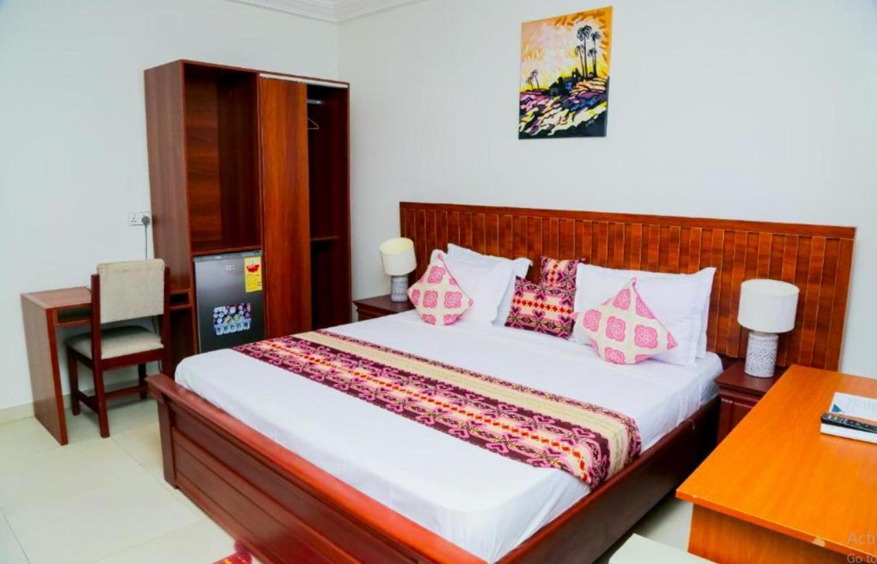Ocean Green Beach Resort Prampram Extérieur photo