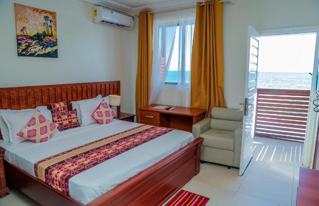 Ocean Green Beach Resort Prampram Extérieur photo