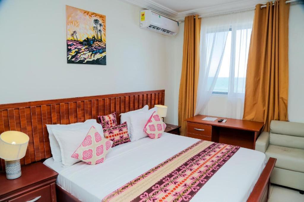 Ocean Green Beach Resort Prampram Extérieur photo